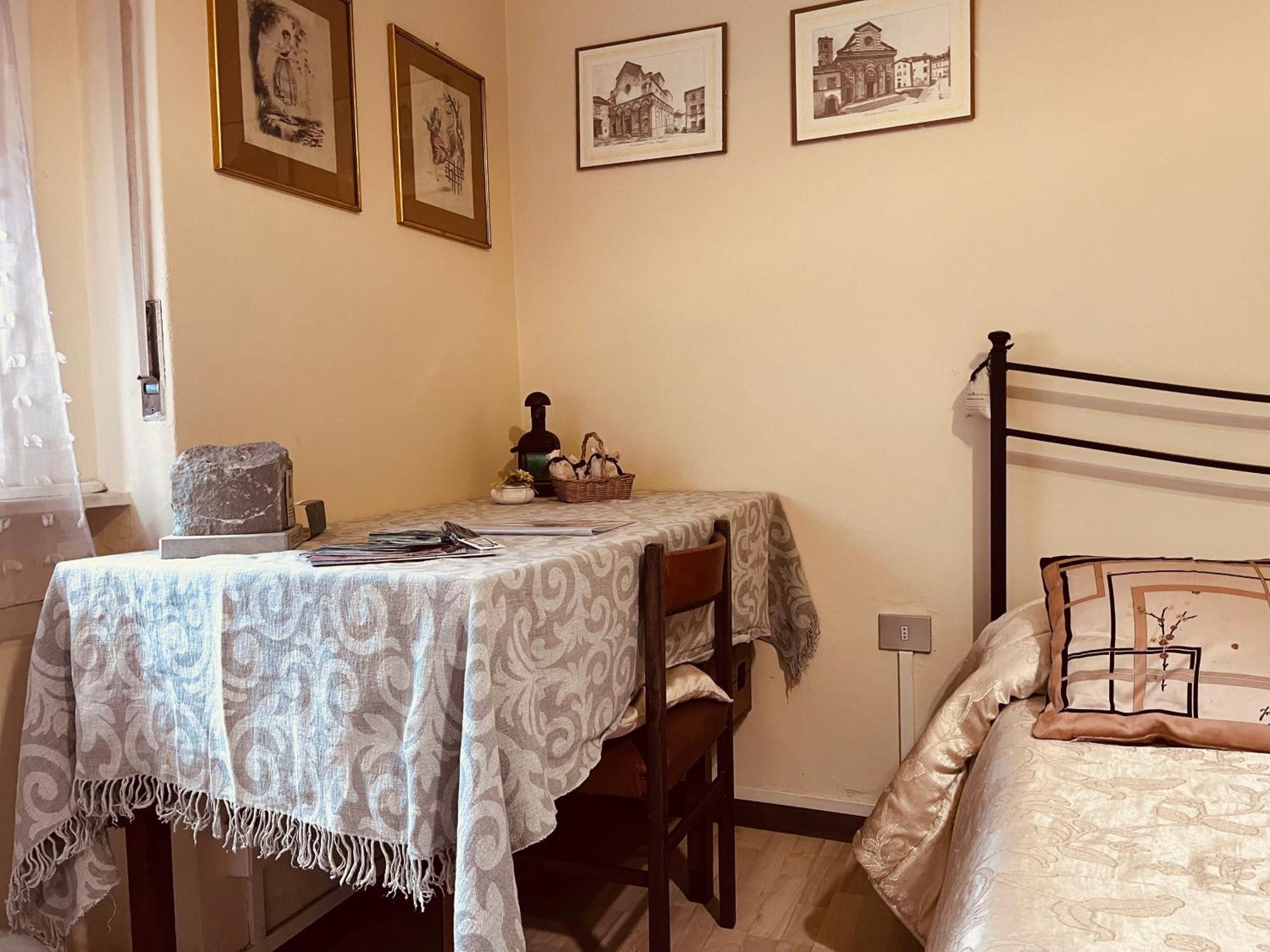 Bed&Breakfast Benedetta Cantagrillo Luaran gambar